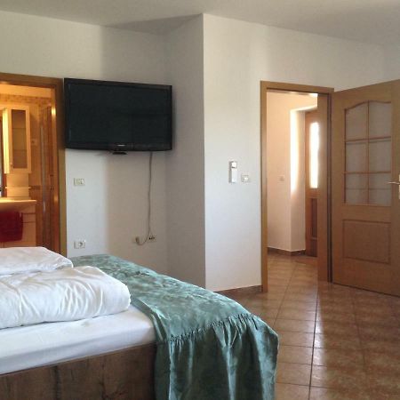 شقة Apartma Valmarin Spodnje Skofije المظهر الخارجي الصورة