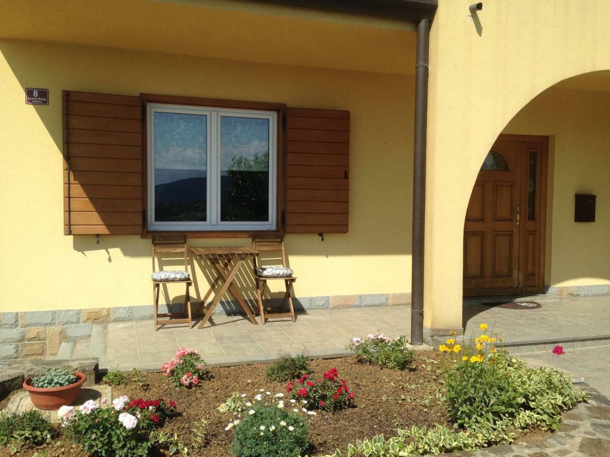 شقة Apartma Valmarin Spodnje Skofije المظهر الخارجي الصورة